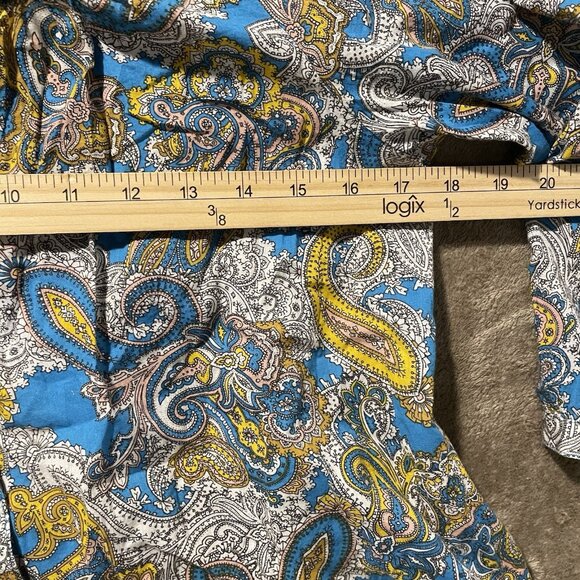 H&M Shirt Womens Sz 4 Button Front Paisley Blouse  Blue Round Neck Cotton - Picture 5 of 6